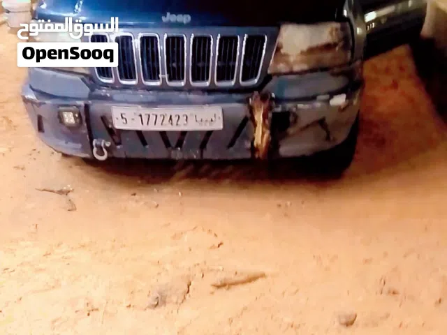 2000 جيب جراند شيروكى L Summit 4X4