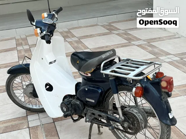 دراجة نارية 110cc نظيفة