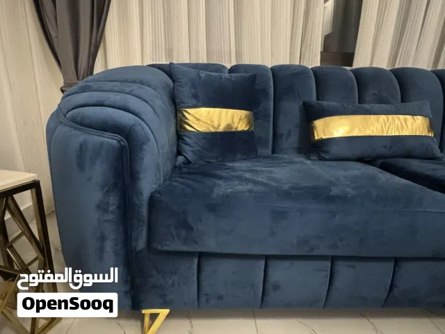 كنب بحالة الوكالة غير مستخدم نهائياً