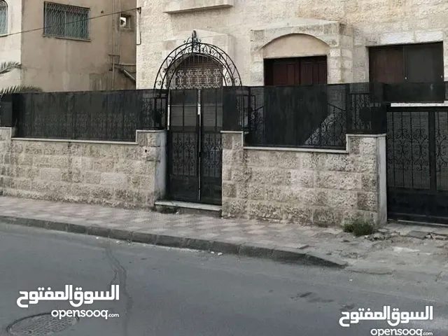 شقة ارضية مميزة مستقلة مفروشة للبيع من المالك خلف الهنيني شارع تجاري