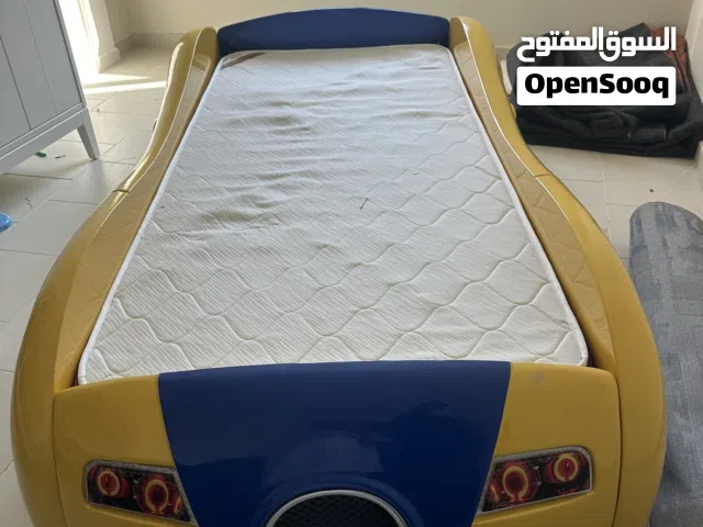 للبيع سرير أطفال