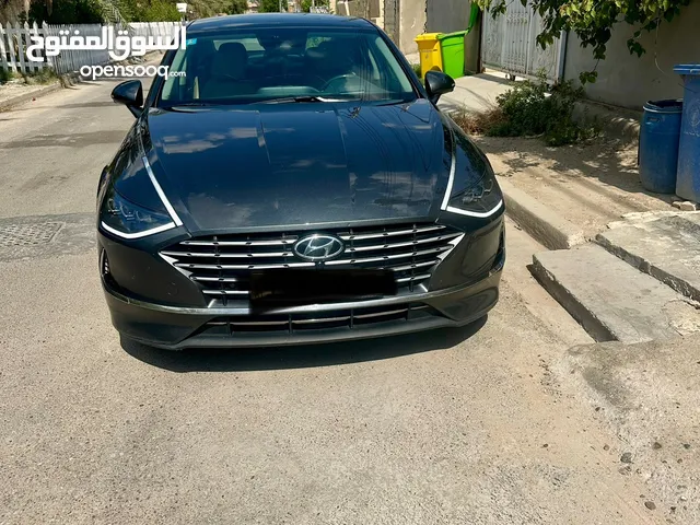 سوناتا هايبرد 2022