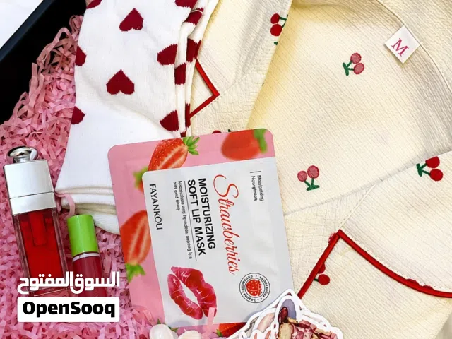 بوكسات هدايا للتسليم الفوري