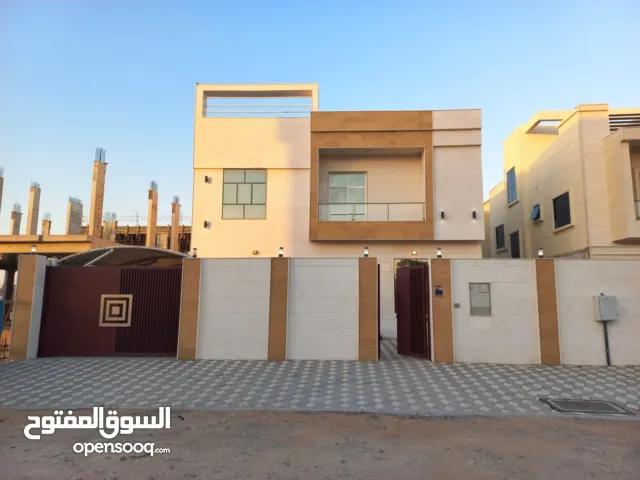 فيلا 5غرفه مع حوش كبير وبالقرب من المسجد