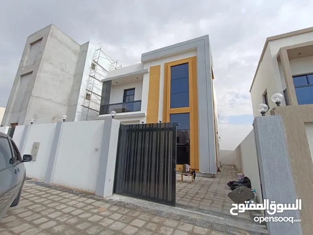 280m2 3 Bedrooms Villa for Sale in Ajman Al-Zahya