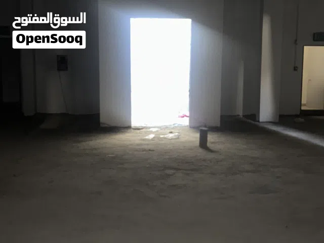 للايجار محل في الري مساحة 118 متر
