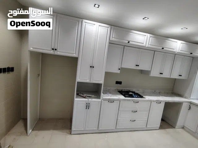 فني صيانة مطابخ المنيوم وتفصل متخصص في تعديل المطبخ تغيير سحابات الدروج فك تركيب إدخال غسالة الصحون