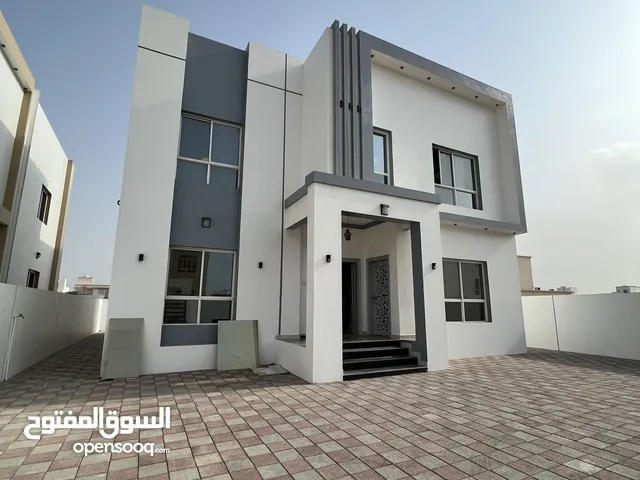 305 m2 5 Bedrooms Villa for Sale in Al Batinah Barka