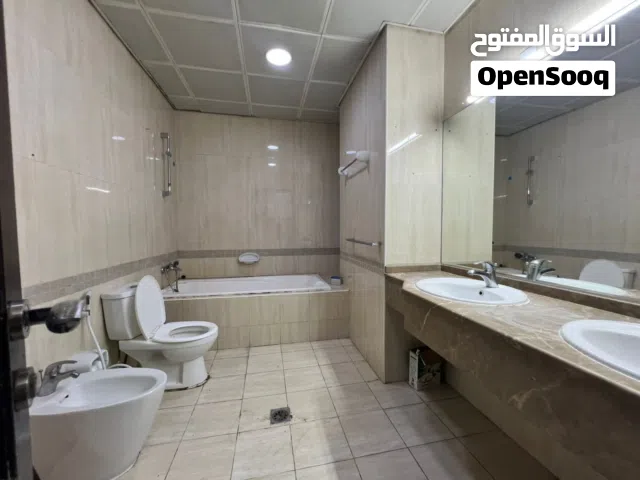 Unfurnished 2BHK in Rapdan area abu dhabi