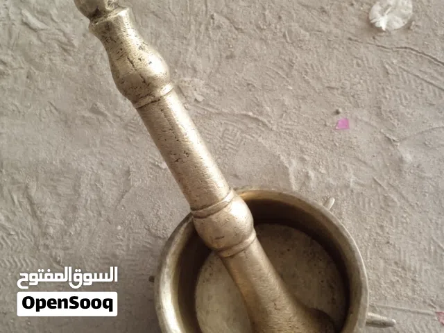 هون نحاس عمره اكثر من 120 سنه