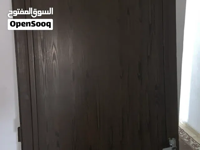 باب صلاة النبي مدهون ونضيف وزرفيلو شغال ميه ميه بسعر جيد جدا