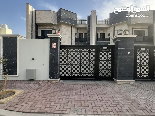 240 m2 5 Bedrooms Villa for Sale in Basra Basra Sports City