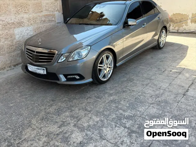 2011 Mercedes Benz E-Class E 200