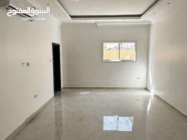 5555 m2 3 Bedrooms Townhouse for Rent in Abu Dhabi Al Shahama