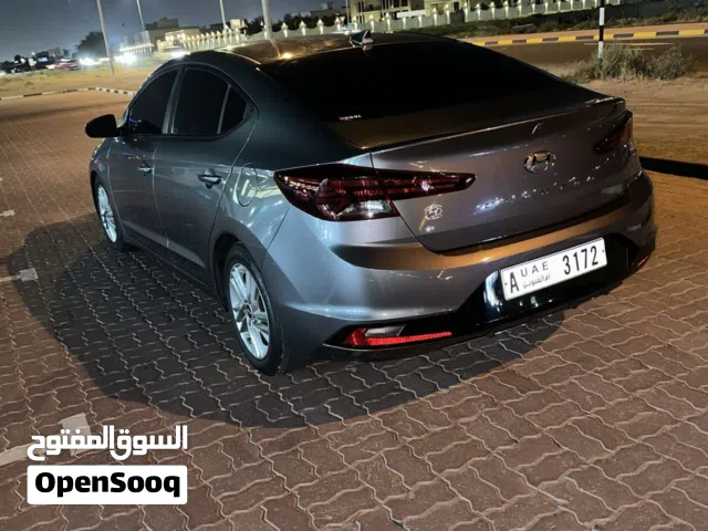 2020 هيونداي النترا Limited