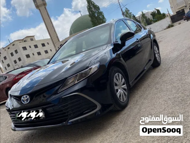 Sedan Ford in Amman