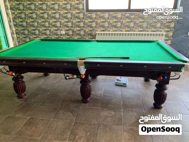بلياردو رخام جديد بالكرتونه مستورد مع كامل الأغراض 9 قدم ستاندر