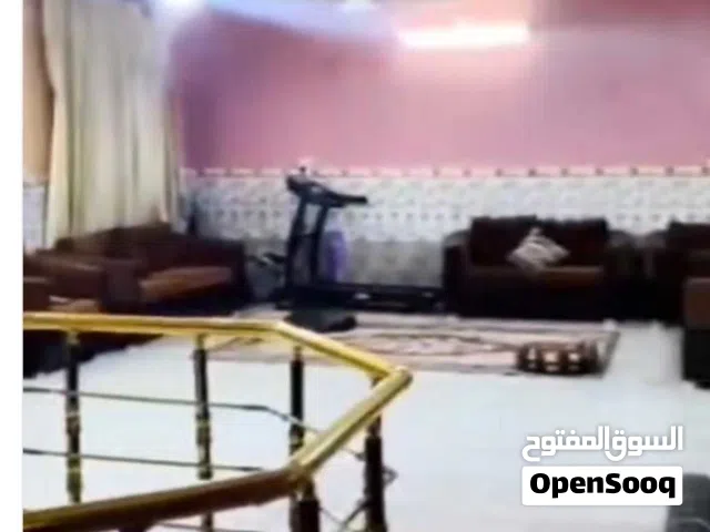 دار طابقين ملك صرف عرضه