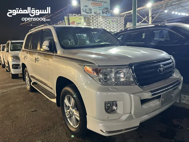 Toyota Land Cruiser GXR in Basra