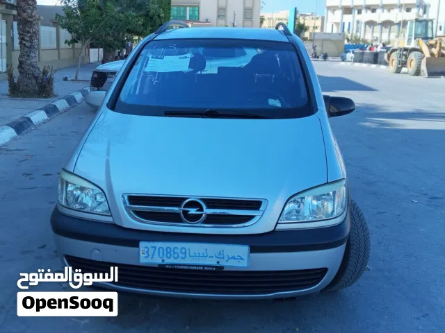 2004 أوبل زافيرا
