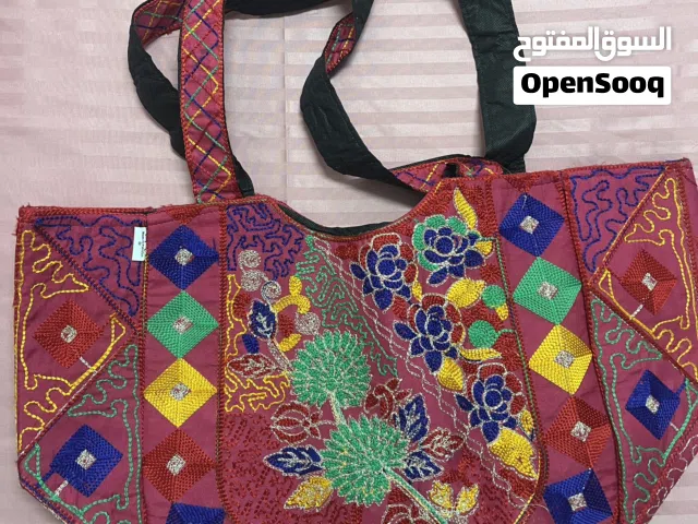 شنطة هاند ميد