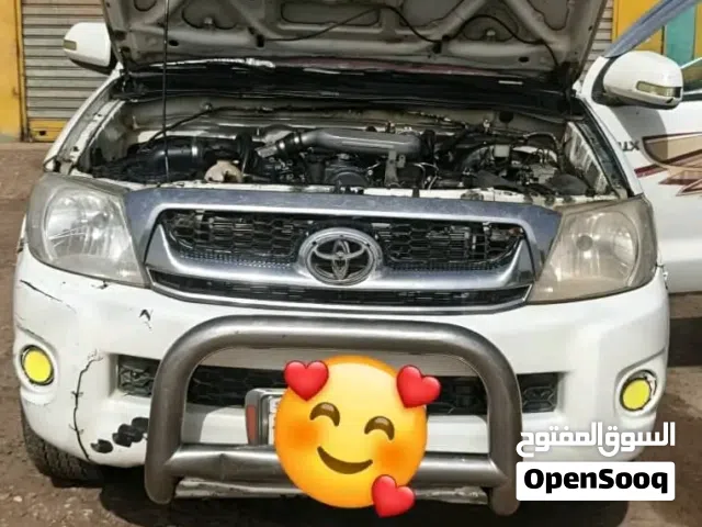 2010 Toyota Hilux DLX