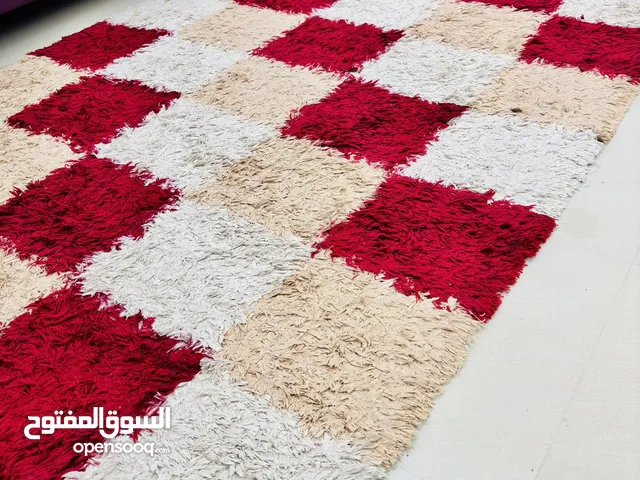 Excellent condition used floor carpet for sale.