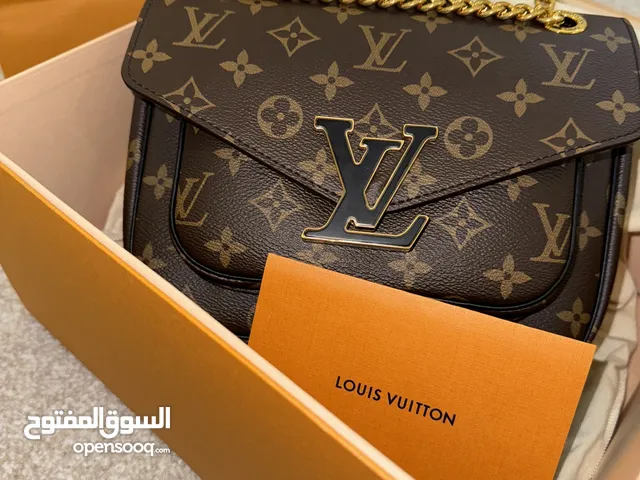 brown Louis Vuitton for sale  in Abu Dhabi