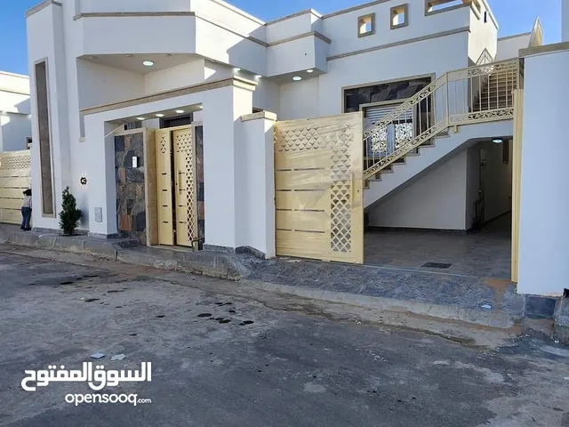 148 m2 3 Bedrooms Townhouse for Sale in Tripoli Khallet Alforjan