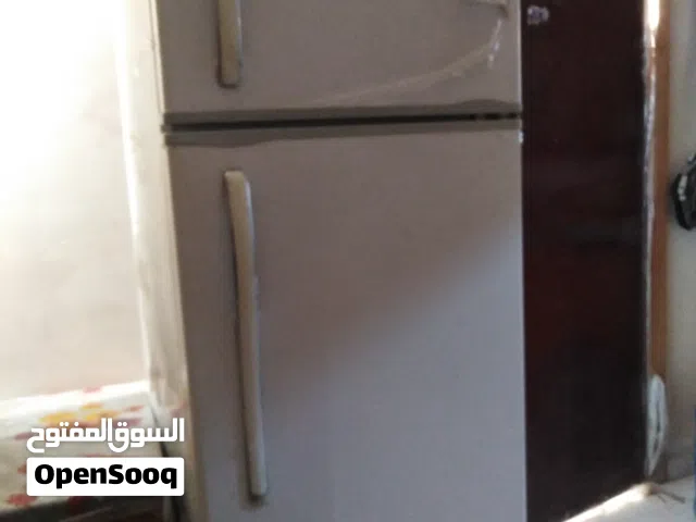 ثلاجه بحاله الوكاله
