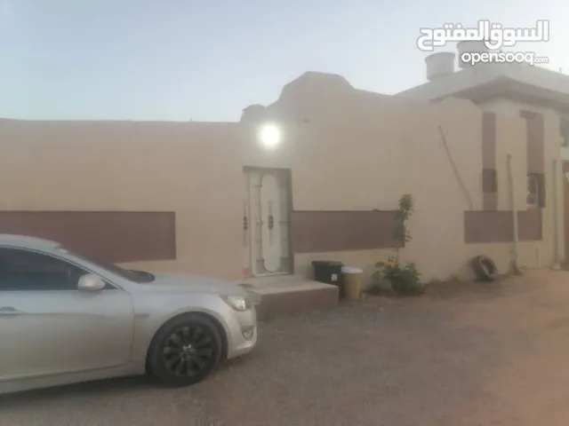 100 m2 3 Bedrooms Townhouse for Sale in Tripoli Abu Saleem