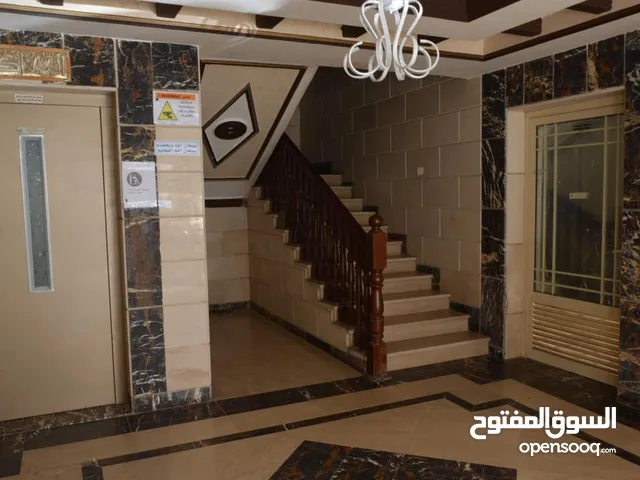 179 m2 5 Bedrooms Apartments for Rent in Jeddah Al Wurood