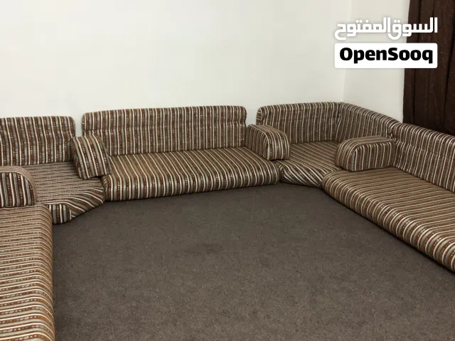 جلسه ارضيه 6 فرشات وزاوتين ارتفاع20سم