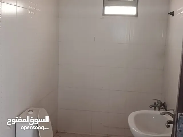 212 m2 4 Bedrooms Apartments for Sale in Irbid Iskan Al Atiba'