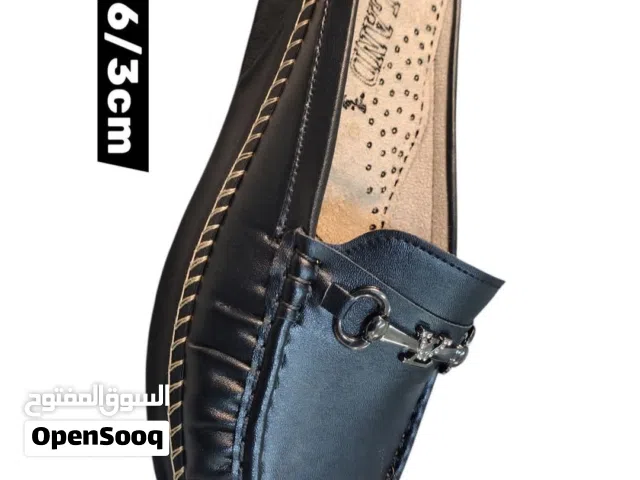 Black Comfort Shoes in Amman