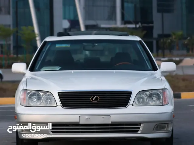 نوع المركبة : لكزس  الفئة : ls 400 موديل 1999 الممشى : 181,000 مطلوب : 4000 درهم