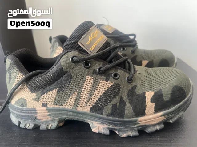 بوتي Aox عسكري