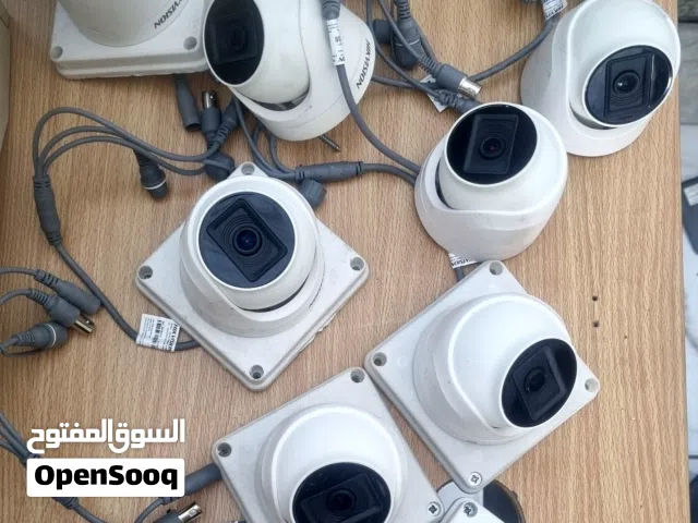 كاميرات مراقبة Hikvision عدد 8