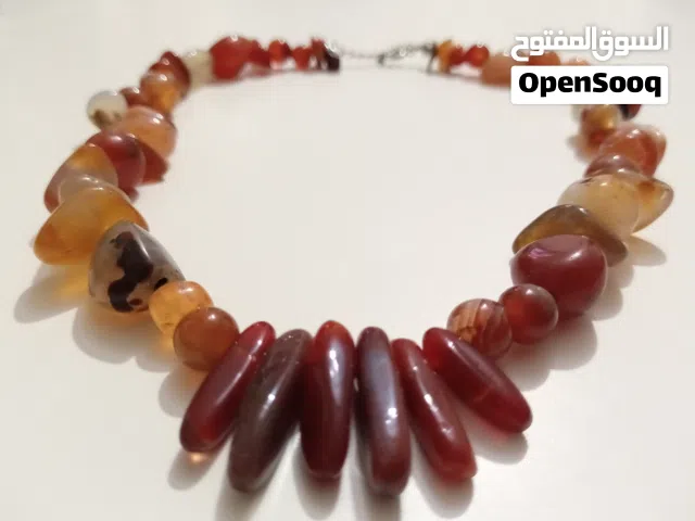 عقد عقيق يماني حر