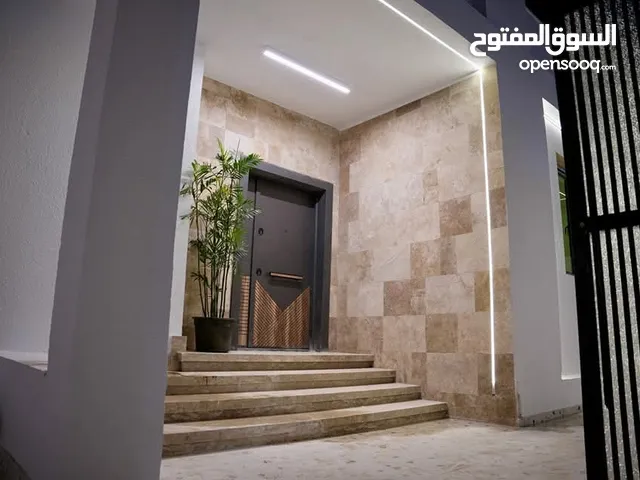 300 m2 More than 6 bedrooms Villa for Sale in Benghazi Al Hada'iq