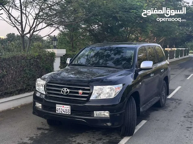 Used Toyota Land Cruiser in Northern Governorate