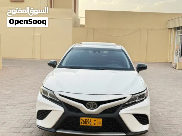 2018 تويوتا كامري SE