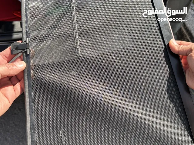 برادي متحركة للزجاج الخلفي فورد و تويوتا