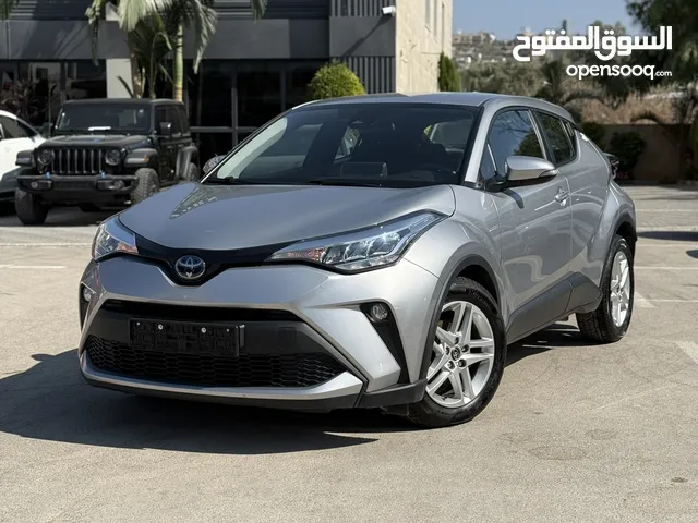 تويوتا C-HR ترخيص 2022 محرك 1800 هايبرد حصان 170