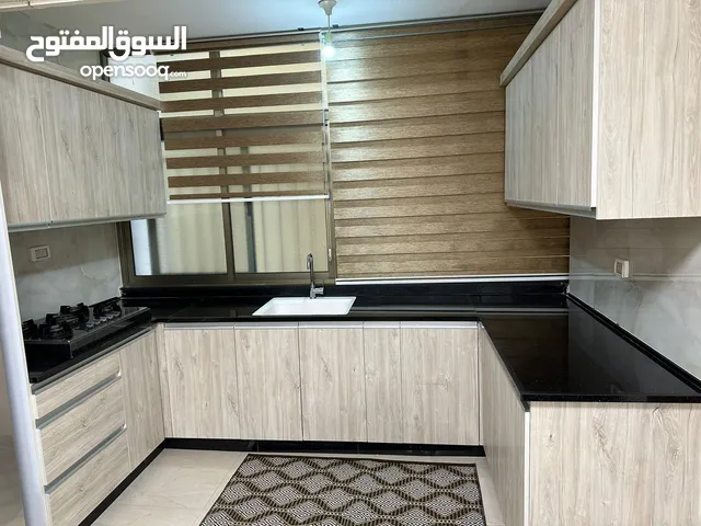 100 m2 2 Bedrooms Apartments for Rent in Ramallah and Al-Bireh Ein Musbah