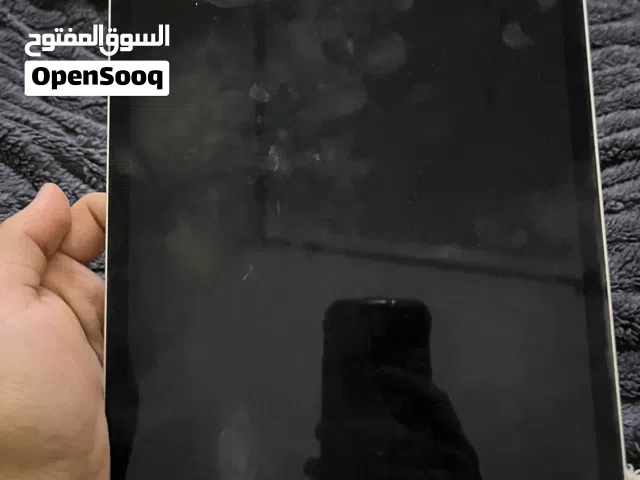 Apple iPad Pro 11 128 GB in Basra