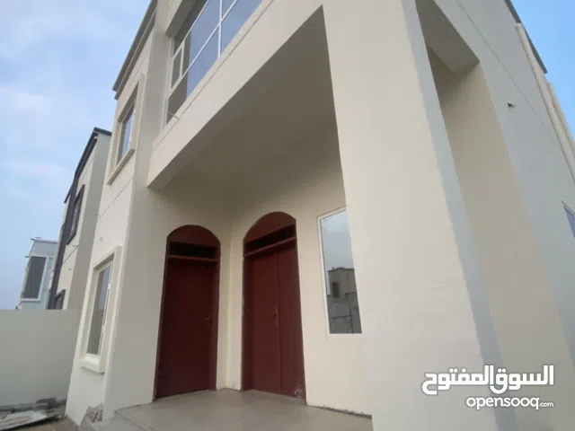 250 m2 4 Bedrooms Villa for Sale in Al Sharqiya Sur