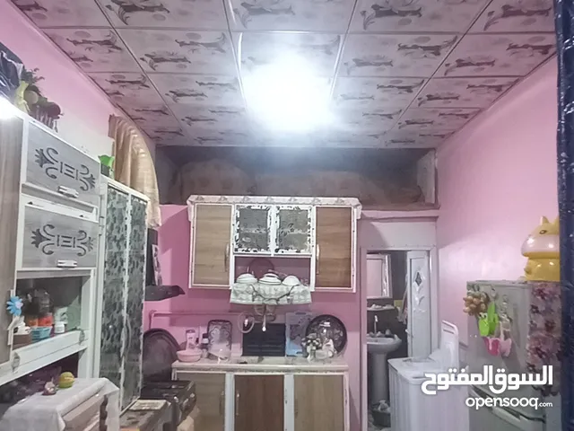 200 m2 More than 6 bedrooms Townhouse for Sale in Basra Maqal