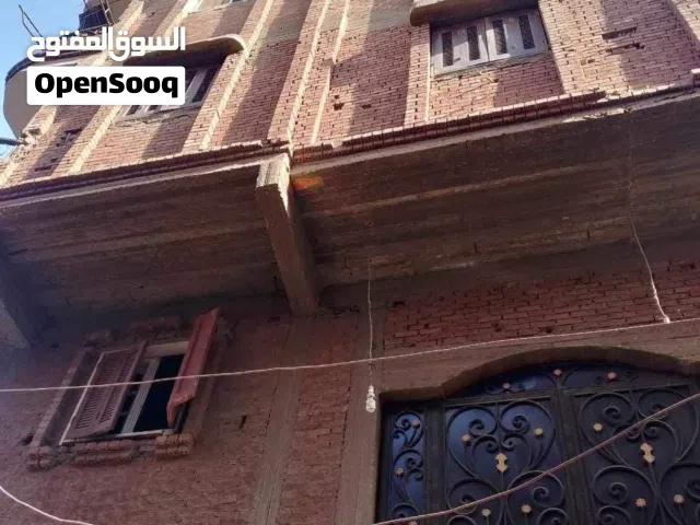 135 m2 3 Bedrooms Townhouse for Sale in Giza Badrasheen