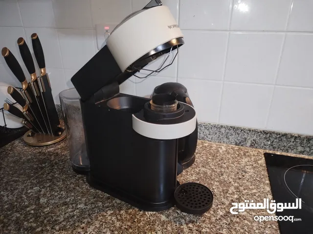 Coffee machine with box